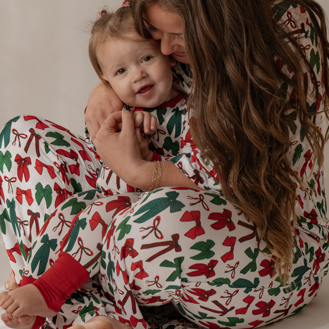 Holiday Bows Women’s Long Sleeve Flare Set