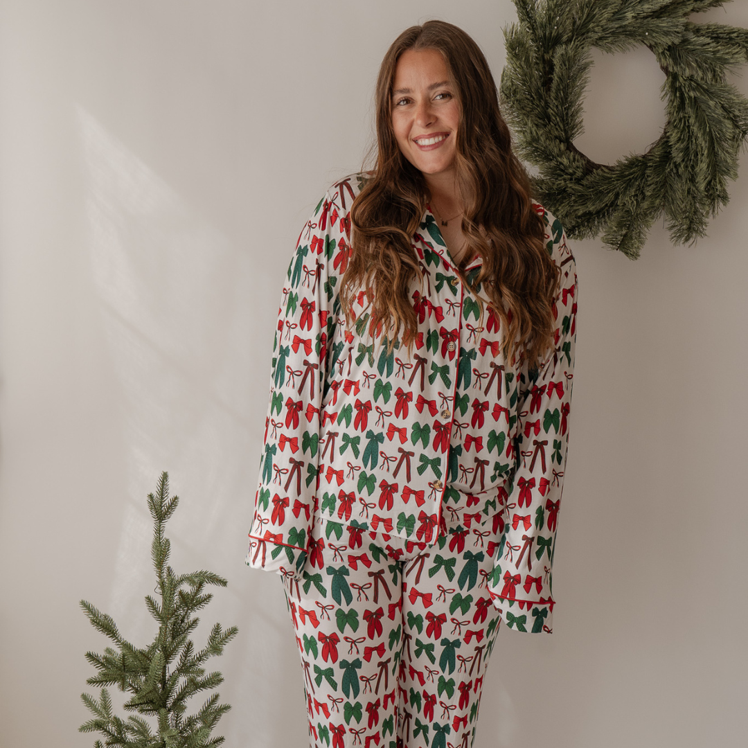 Holiday Bows Women’s Long Sleeve Flare Set